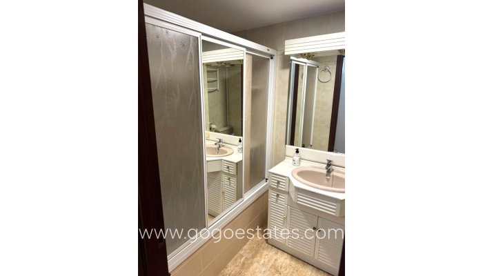 Te koop - Appartement - Appartement op de middelste verdieping - Torrevieja - Torrevieja Centro