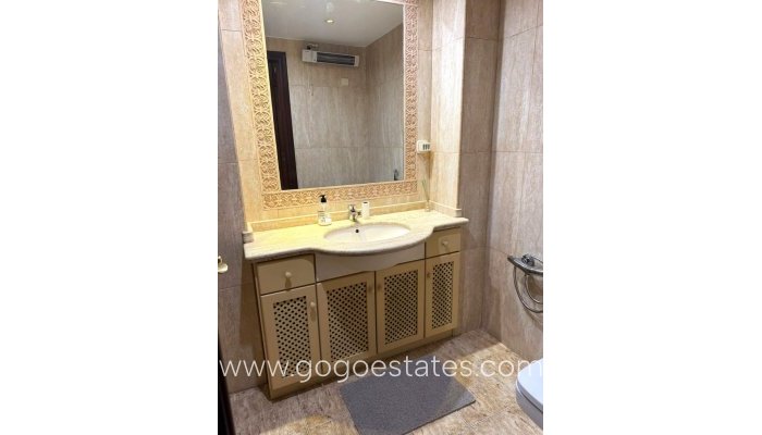 Te koop - Appartement - Appartement op de middelste verdieping - Torrevieja - Torrevieja Centro