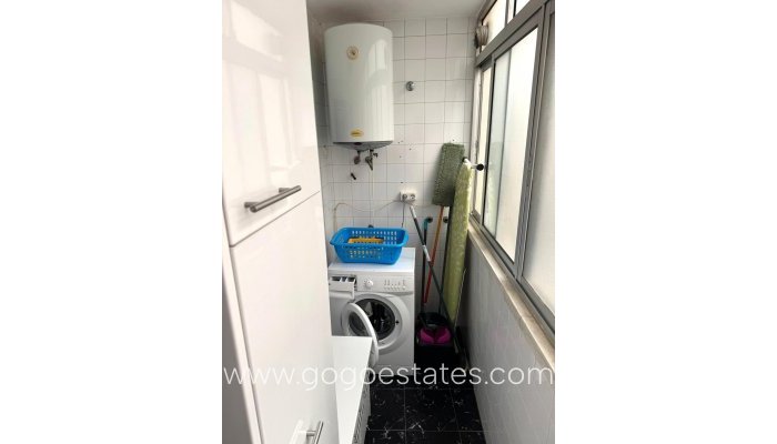 Te koop - Appartement - Appartement op de middelste verdieping - Torrevieja - Torrevieja Centro