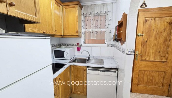 Te koop - Appartement - Appartement op de middelste verdieping - Torrevieja - Torrevieja Centro