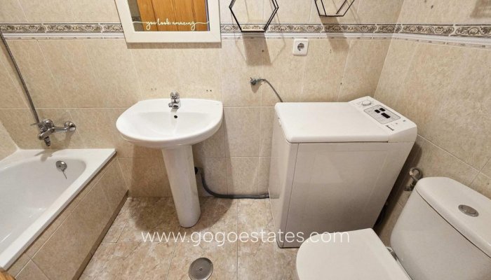 Te koop - Appartement - Appartement op de middelste verdieping - Torrevieja - Torrevieja Centro