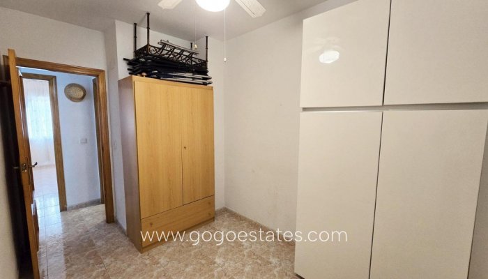 Te koop - Appartement - Appartement op de middelste verdieping - Torrevieja - Torrevieja Centro