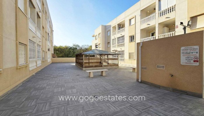 Te koop - Appartement - Appartement op de middelste verdieping - Torrevieja - Torrevieja Centro