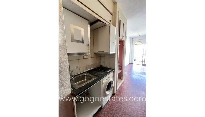 Te koop - Appartement - Studio op de middelste verdieping - Torrevieja - Playa de los Locos