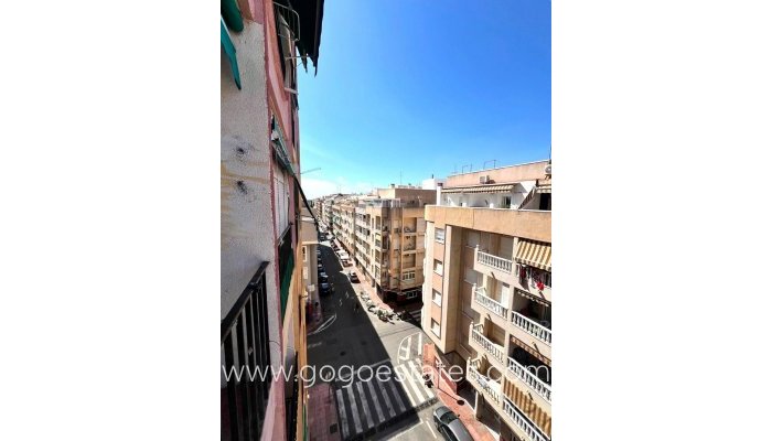 Te koop - Appartement - Studio op de middelste verdieping - Torrevieja - Playa de los Locos