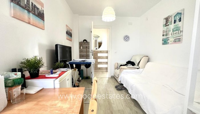 Te koop - Appartement - Appartement op de middelste verdieping - Torrevieja - Torrevieja Centro