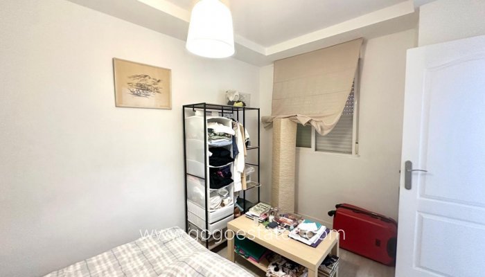 Te koop - Appartement - Appartement op de middelste verdieping - Torrevieja - Torrevieja Centro