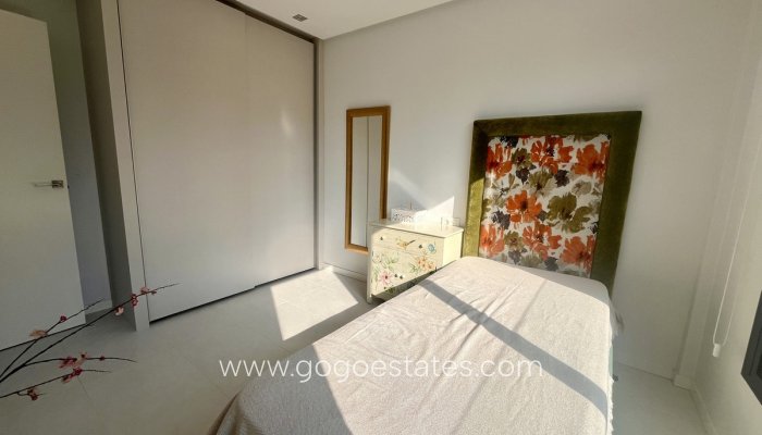 Resale - House - Detached Villa - Orihuela - Los Dolses