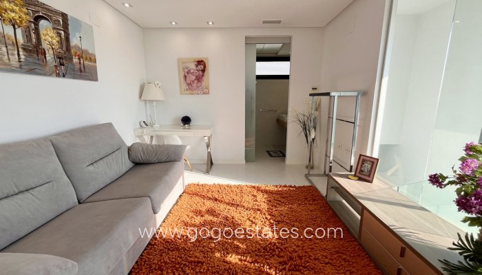 Resale - House - Detached Villa - Orihuela - Los Dolses