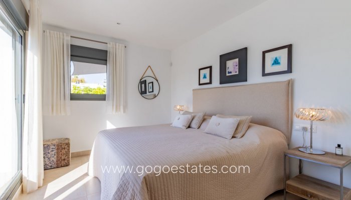 Te koop - Huis - Vrijstaande Villa - Teulada - Moraira