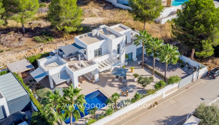 Te koop - Huis - Vrijstaande Villa - Teulada - Moraira