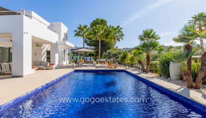 Te koop - Huis - Vrijstaande Villa - Teulada - Moraira