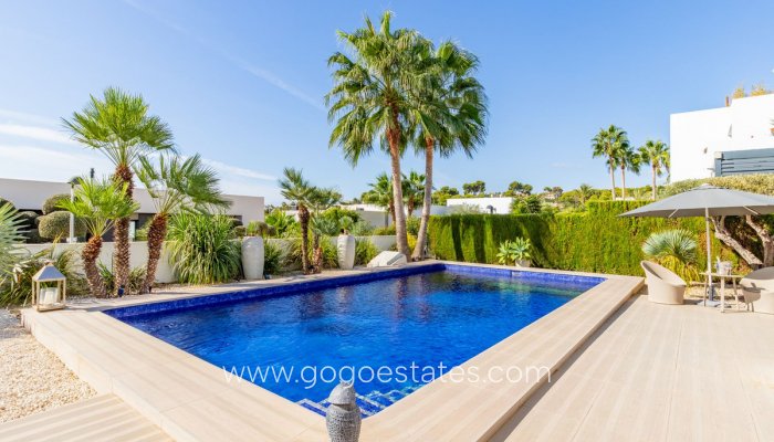 Te koop - Huis - Vrijstaande Villa - Teulada - Moraira
