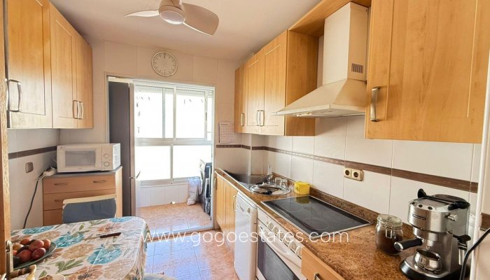 Te koop - Appartement - Appartement op de middelste verdieping - Torrevieja - Playa del Cura