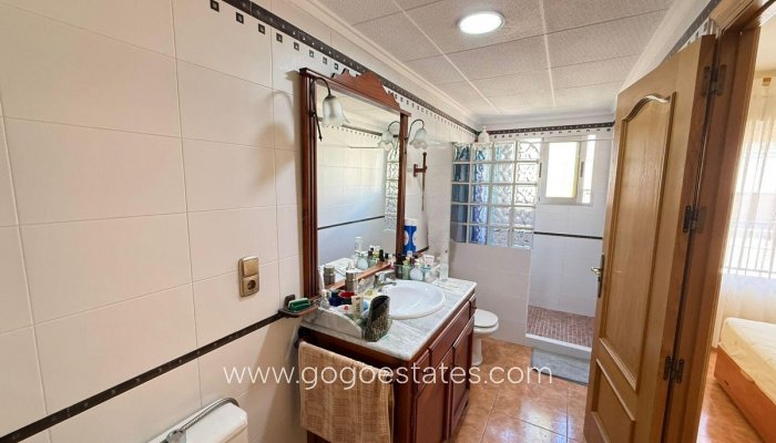 Te koop - Appartement - Appartement op de middelste verdieping - Torrevieja - Playa del Cura