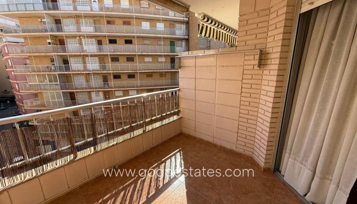 Te koop - Appartement - Appartement op de middelste verdieping - Torrevieja - Playa del Cura