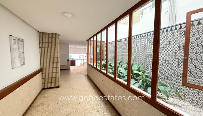 Te koop - Appartement - Appartement op de middelste verdieping - Torrevieja - Playa del Cura