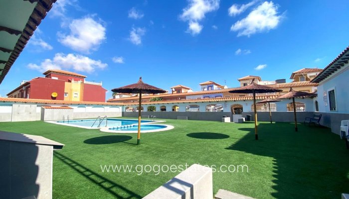 Te koop - Huis - Stadswoning - Torrevieja - LA SIESTA