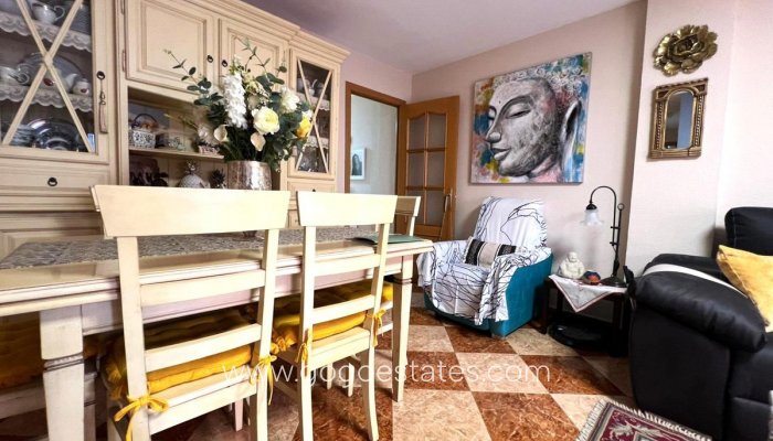 Te koop - Appartement - Appartement op de middelste verdieping - Torrevieja - Torrevieja Centro