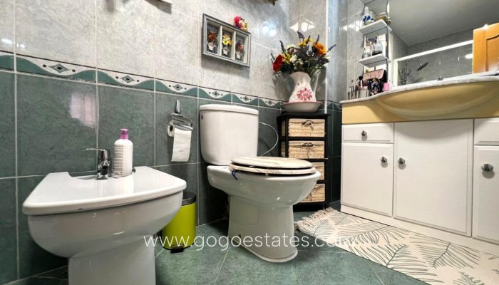 Te koop - Appartement - Appartement op de middelste verdieping - Torrevieja - Torrevieja Centro