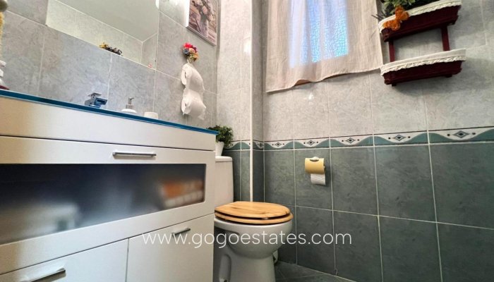 Te koop - Appartement - Appartement op de middelste verdieping - Torrevieja - Torrevieja Centro