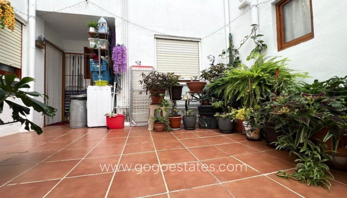 Te koop - Appartement - Appartement op de middelste verdieping - Torrevieja - Torrevieja Centro