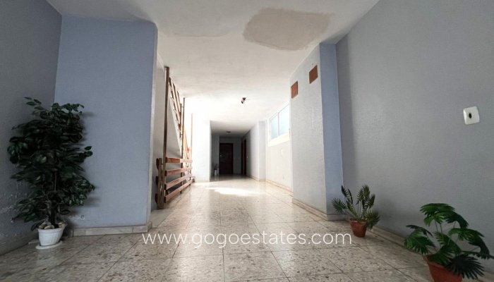 Te koop - Appartement - Appartement op de middelste verdieping - Torrevieja - Torrevieja Centro