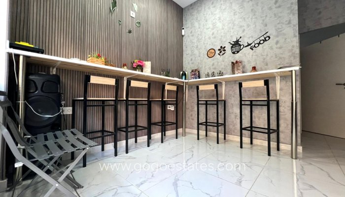 Te koop - Commercieel - Zakelijk - Torrevieja - Torrevieja Centro