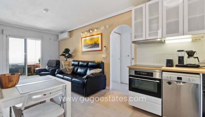 Te koop - Appartement - Appartement op de middelste verdieping - Torrevieja - Torrevieja Centro