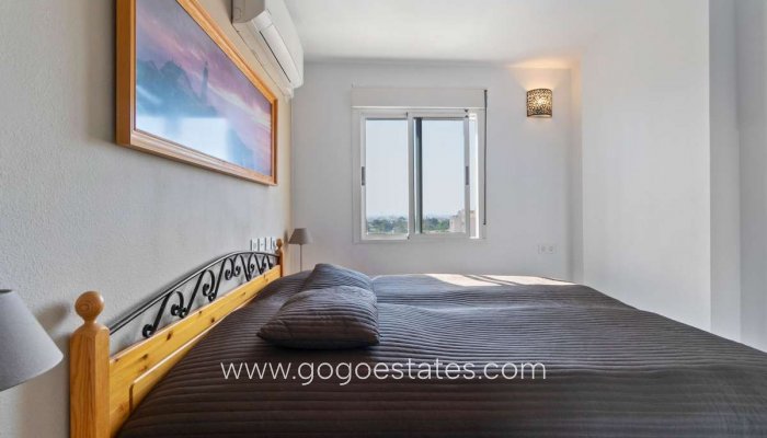 Te koop - Appartement - Appartement op de middelste verdieping - Torrevieja - Torrevieja Centro