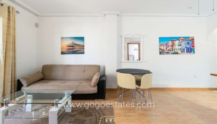 Te koop - Appartement - Appartement op de bovenste verdieping - Orihuela - Orihuela Costa