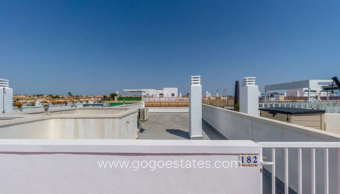 Te koop - Appartement - Appartement op de bovenste verdieping - Orihuela - Orihuela Costa
