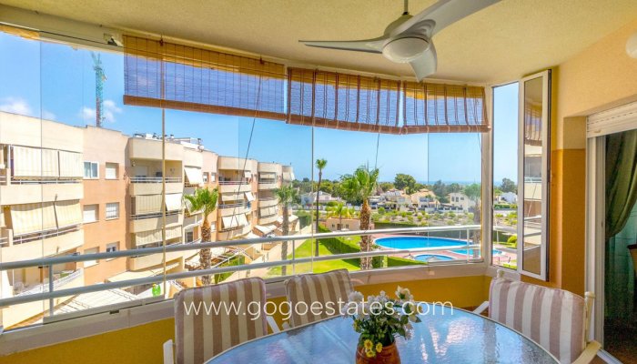 Te koop - Appartement - Appartement op de middelste verdieping - Orihuela - Campoamor