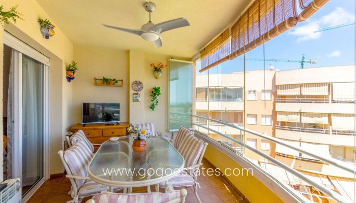Te koop - Appartement - Appartement op de middelste verdieping - Orihuela - Campoamor