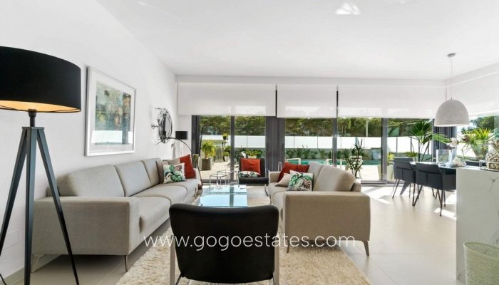 Te koop - Huis - Vrijstaande Villa - Orihuela - Campoamor