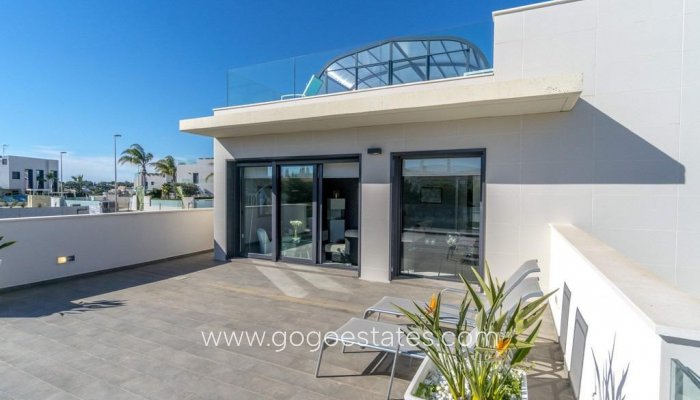 Te koop - Huis - Vrijstaande Villa - Orihuela - Campoamor