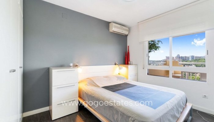 Te koop - Appartement - Appartement op de middelste verdieping - Orihuela - Campoamor