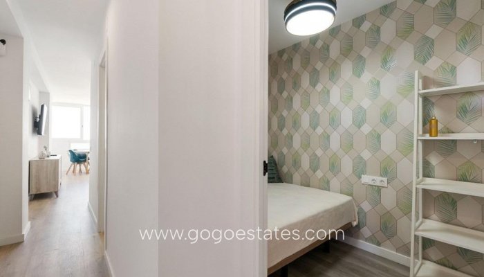 Te koop - Appartement - Appartement op de middelste verdieping - Torrevieja - CABO CERVERA