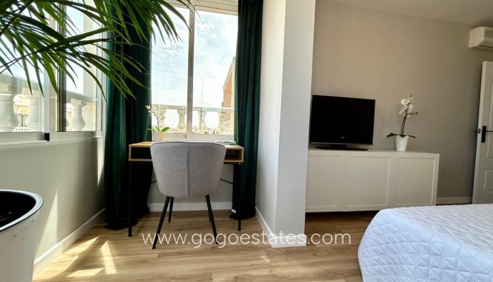 Revente - Maison - Maison de ville - Orihuela - Orihuela Centro