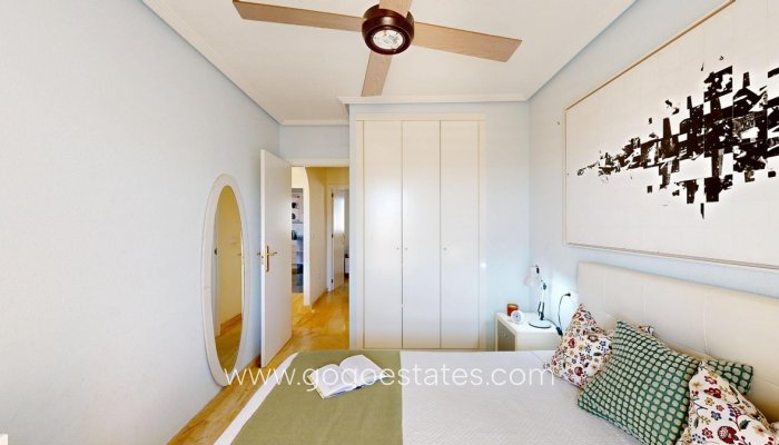 Te koop - Appartement - Appartement op de middelste verdieping - Orihuela - Campoamor