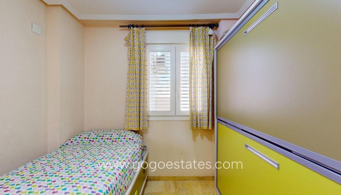 Te koop - Appartement - Appartement op de middelste verdieping - Orihuela - Campoamor