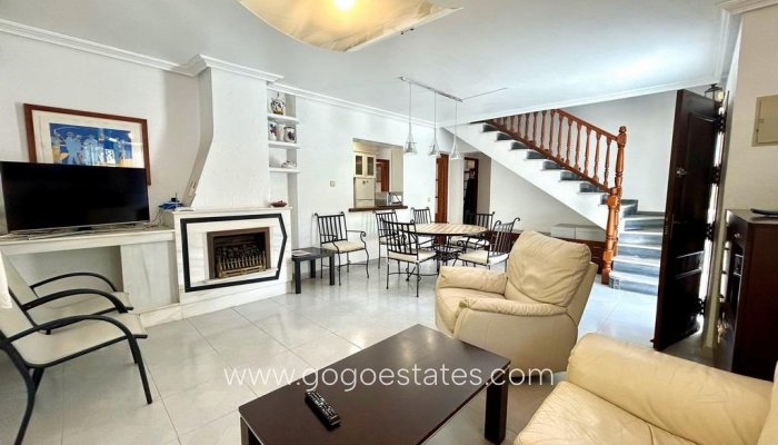 Te koop - Huis - Vrijstaande Villa - Orihuela - La Zenia