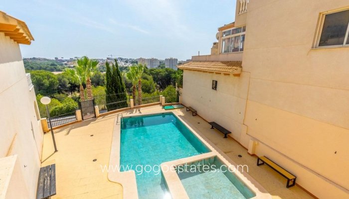 Te koop - Appartement - Appartement op de middelste verdieping - Orihuela - Campoamor