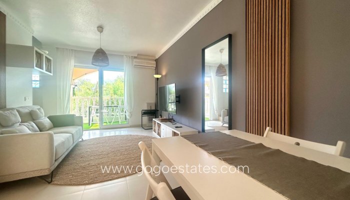 Te koop - Huis - Stadswoning - Algorfa - Montemar