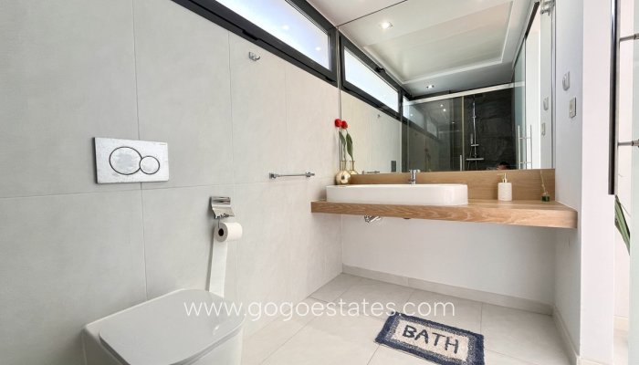 Te koop - Huis - Vrijstaande Villa - Orihuela - Los Dolses