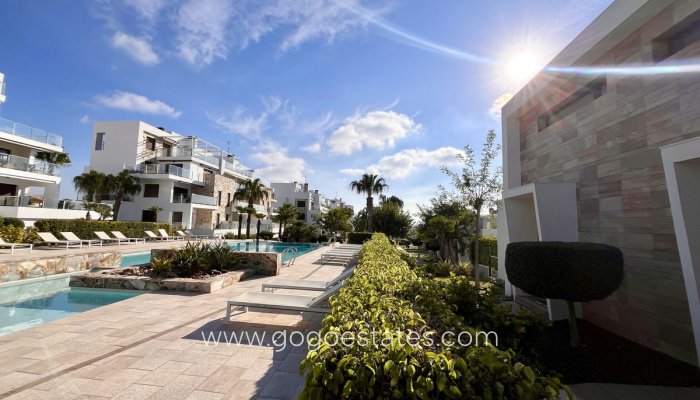 Te koop - Huis - Vrijstaande Villa - Orihuela - Los Dolses