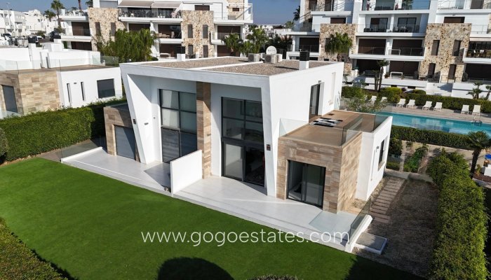 Te koop - Huis - Vrijstaande Villa - Orihuela - Villamartin