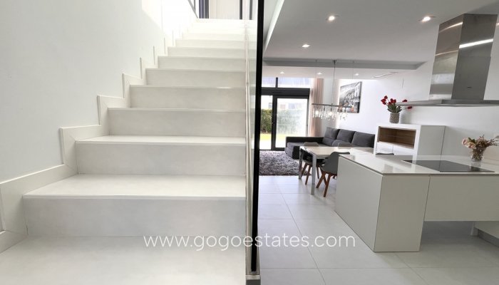 Te koop - Huis - Vrijstaande Villa - Orihuela - Villamartin