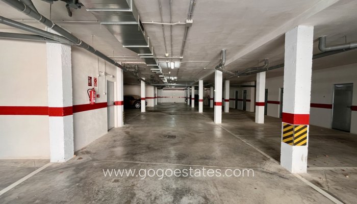 Te koop - Huis - Vrijstaande Villa - Orihuela - Villamartin