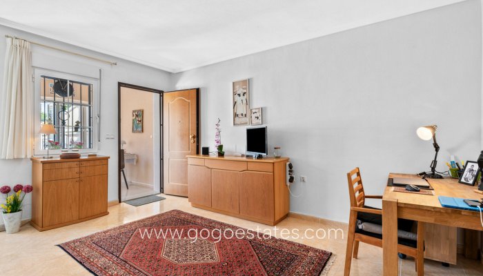 Te koop - Huis - Stadswoning - Torrevieja - Torrevieja Centro